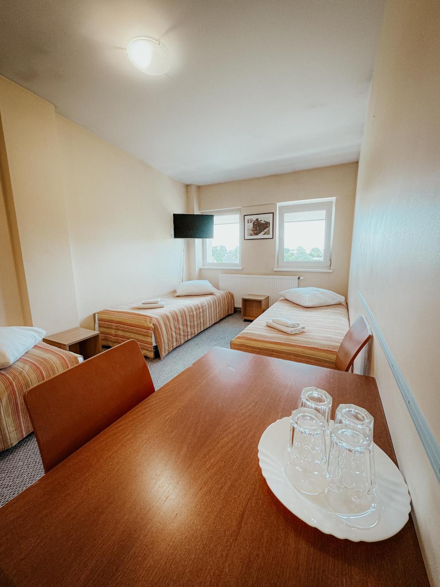 Pervaza Hotell Panevėžys Rom bilde